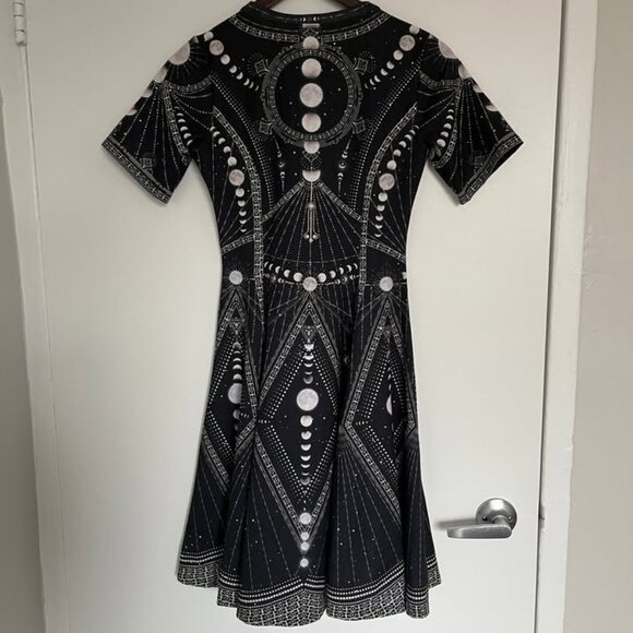 Black Milk Moonphases Longline Skater Dress - size extra small - Picture 2 of 4